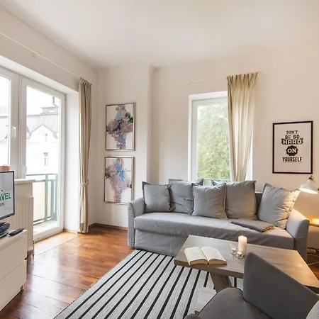 Splendid With Balcony Апартаменты