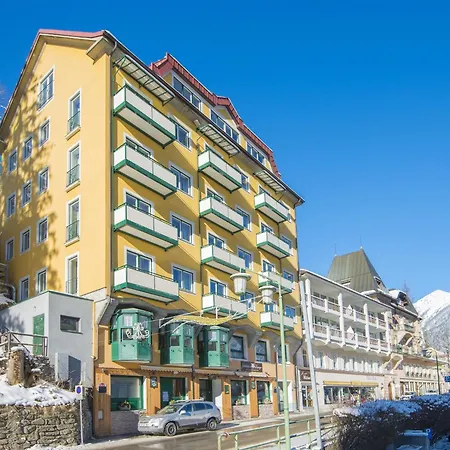 Splendid With Balcony Бадгаштейн